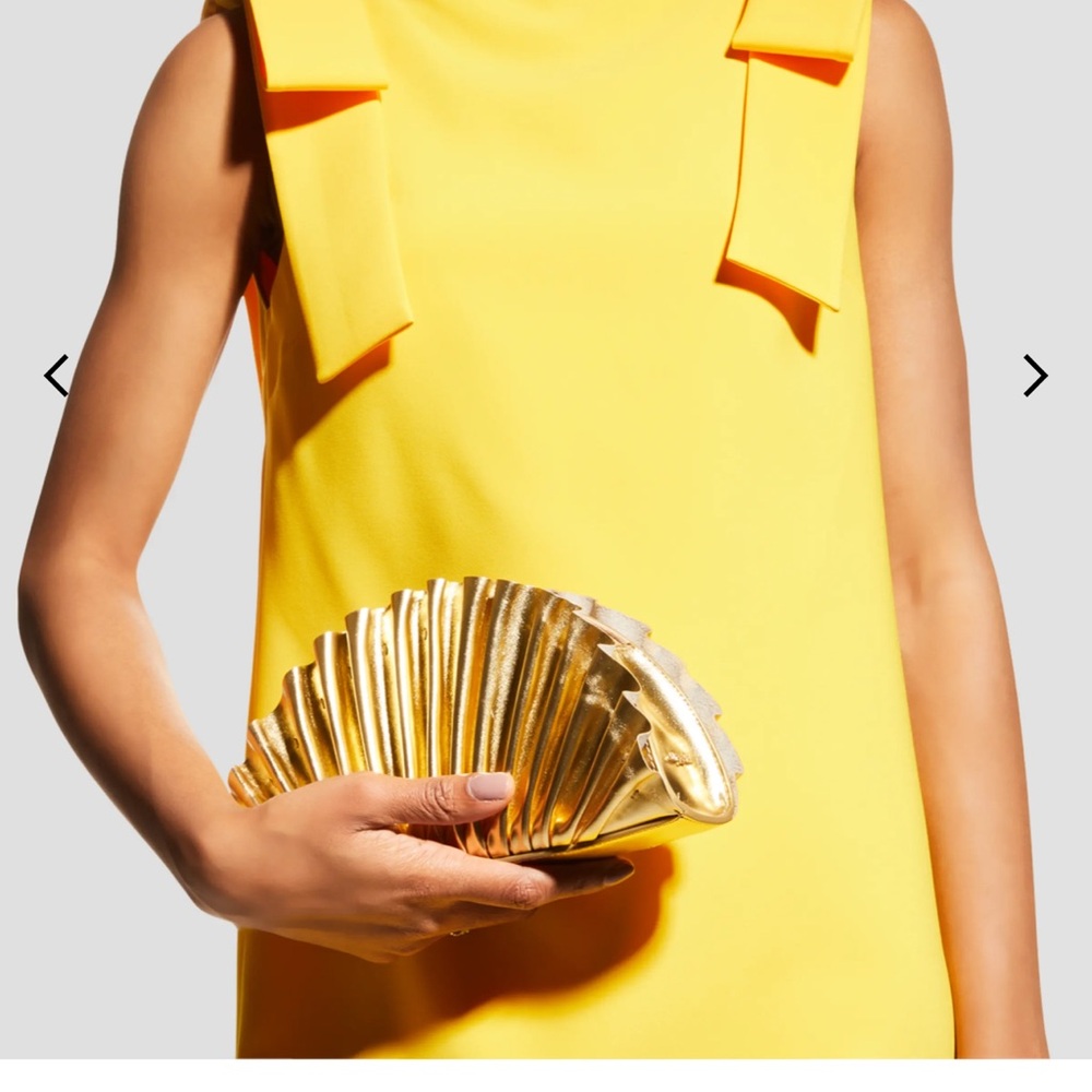 Cult Gaia Nala mini clutch